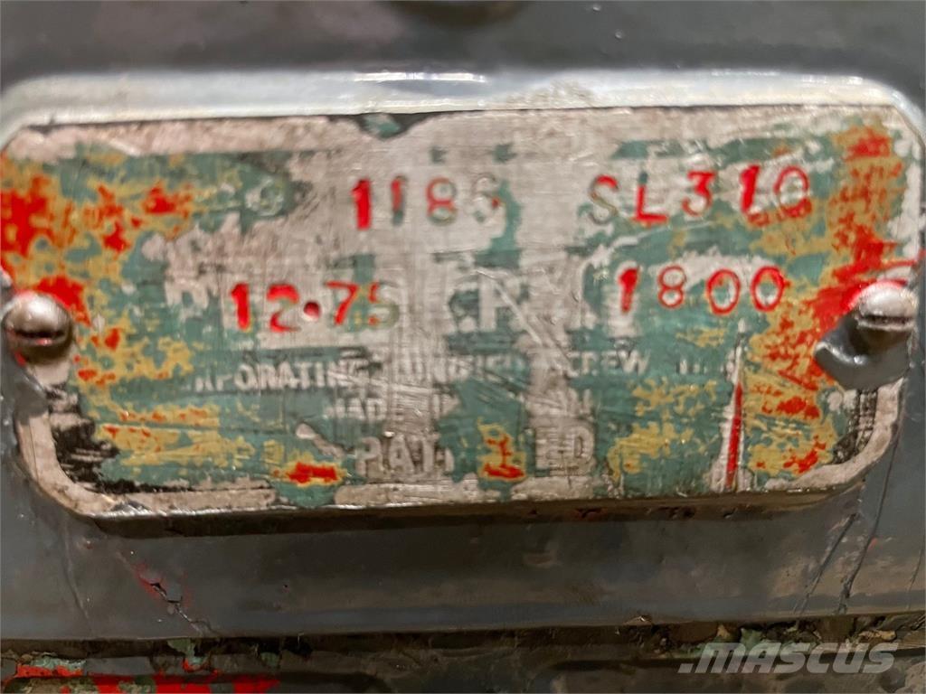 Lister Dursley SL3 motor Moottorit