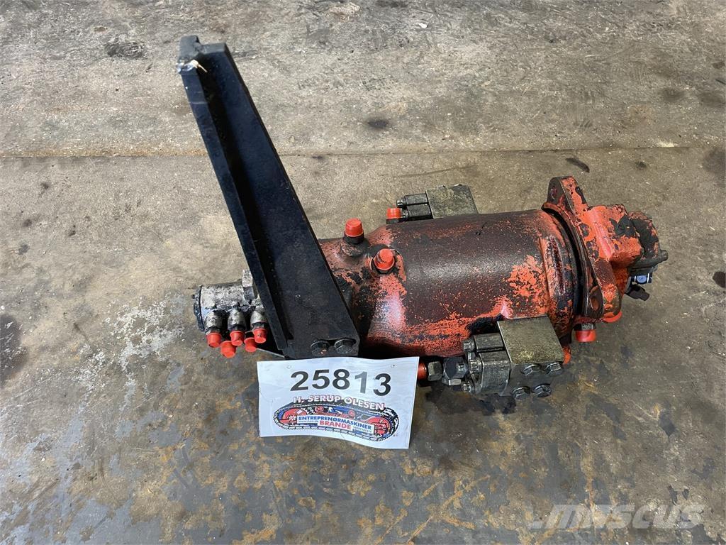 O&K MH4 Plus svirvel Hydrauliikka