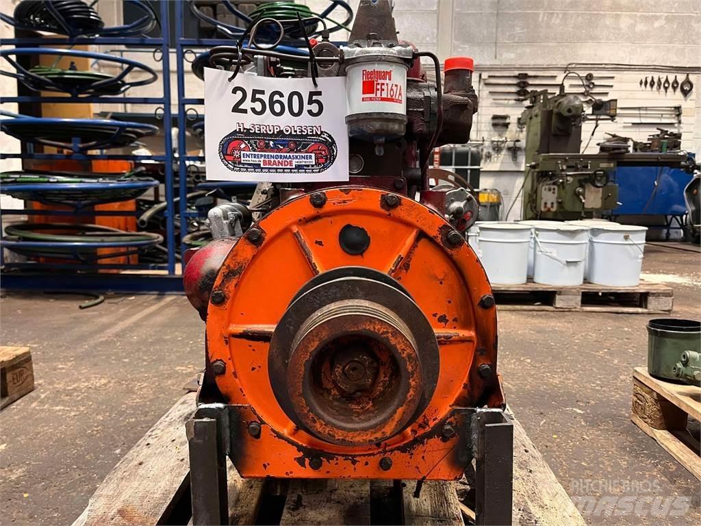 Perkins 4-154U motor Moottorit