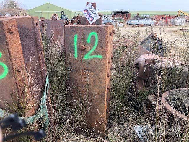  Rammeslag ca. 3000 kg Muut