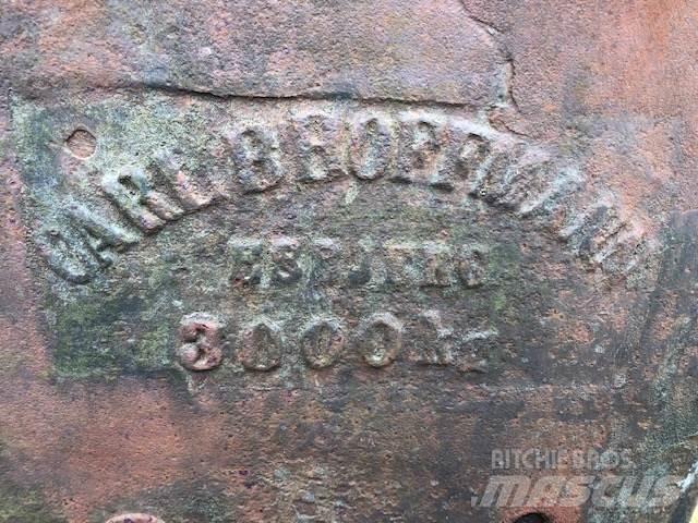  Rammeslag ca. 3000 kg Muut koneet