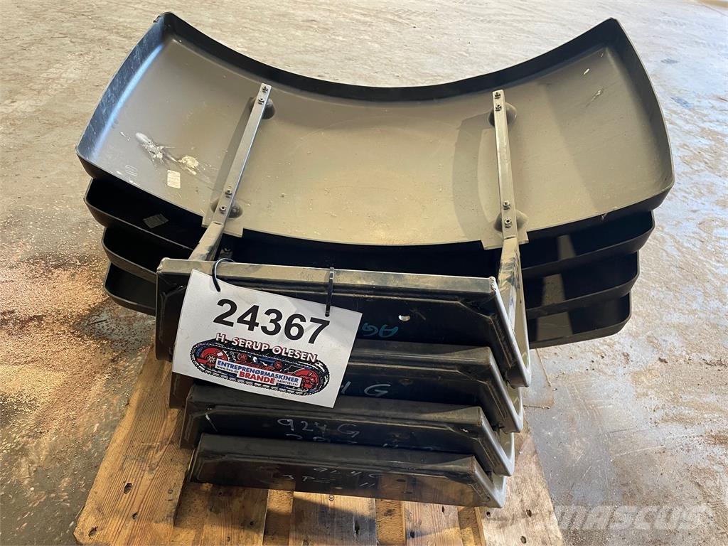  Skærme ex. Cat 924M - 4 stk Muut