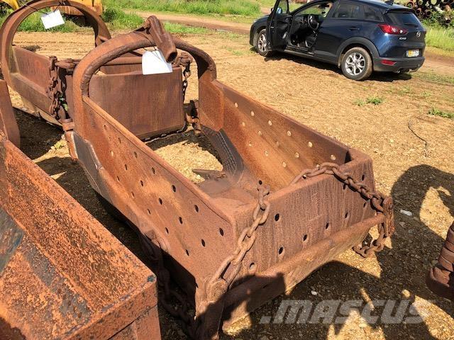  Slæbeskovl - ca. 1 m3 Kauhat