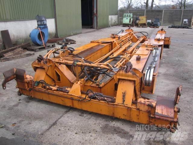  Spreader 20 to 40 ft. Varastokontit