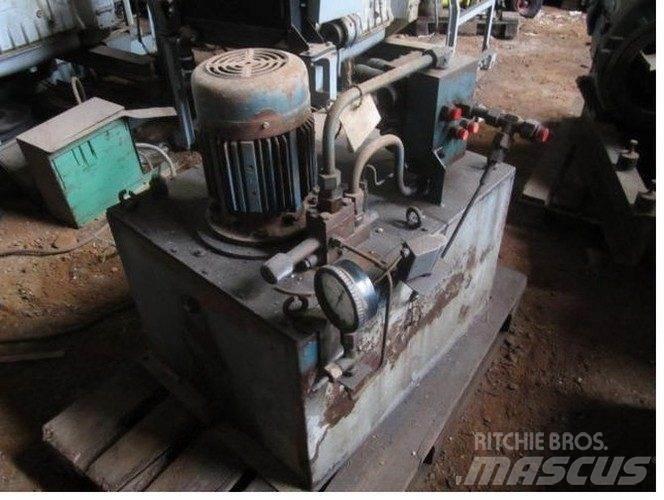 Stenhøj hydr. - 5,5 kw Dieselgeneraattorit