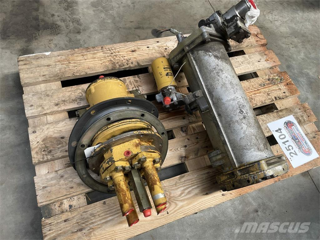  Svirvel ex. Cat 330B Hydrauliikka