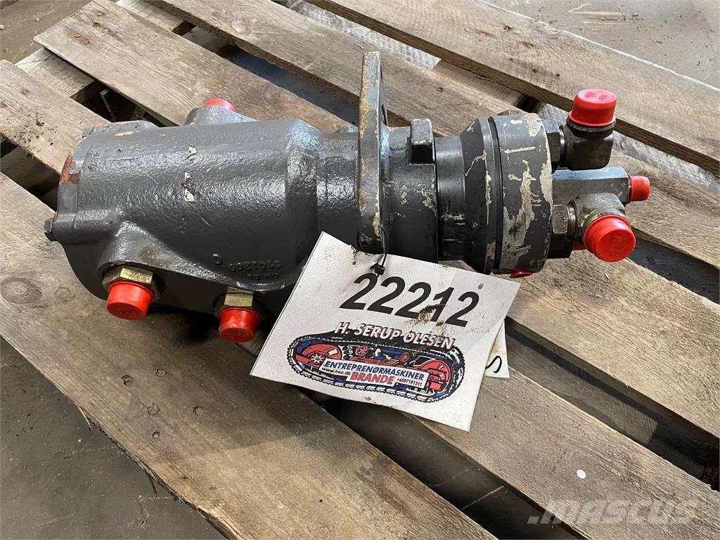  Svirvel ex. Volvo EC240 Hydrauliikka