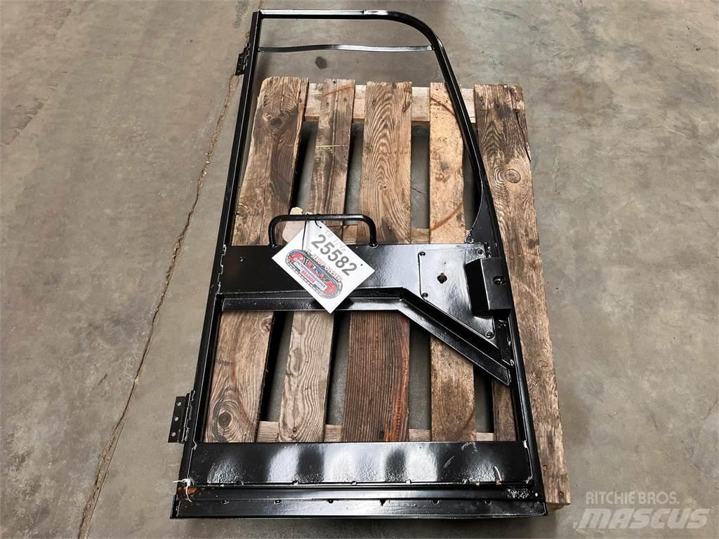 Takeuchi TB1140 dørramme Muut