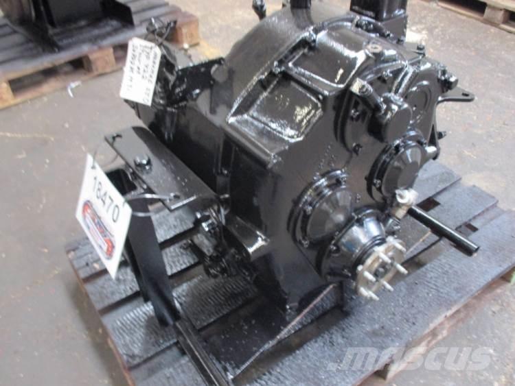  Transmission Type 422 Vaihteisto