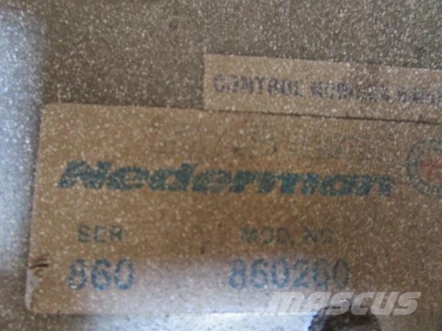  Udsuger med opruller Muut