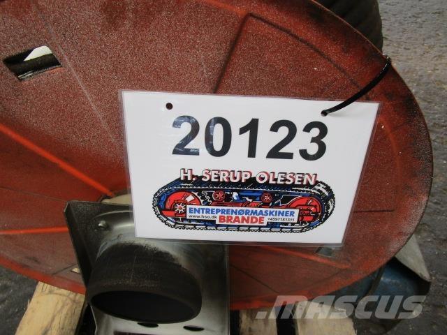  Udsuger med opruller Muut