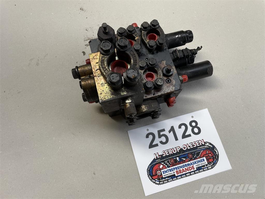  Ventilblok ex. Volvo L120F Hydrauliikka