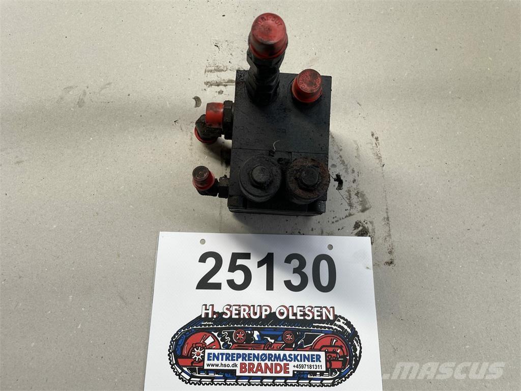  Ventilblok ex. Volvo L120F Hydrauliikka