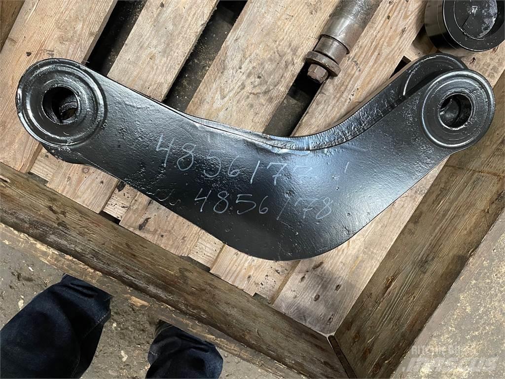 Volvo 4500 Link Arm Muut