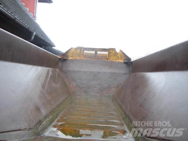 Volvo 861 dumper til ophug Minidumpperit