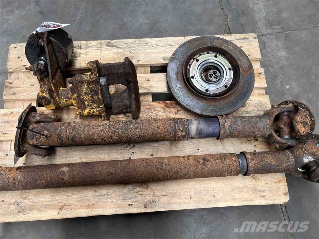 Volvo A25C 6x6 kardan Muut