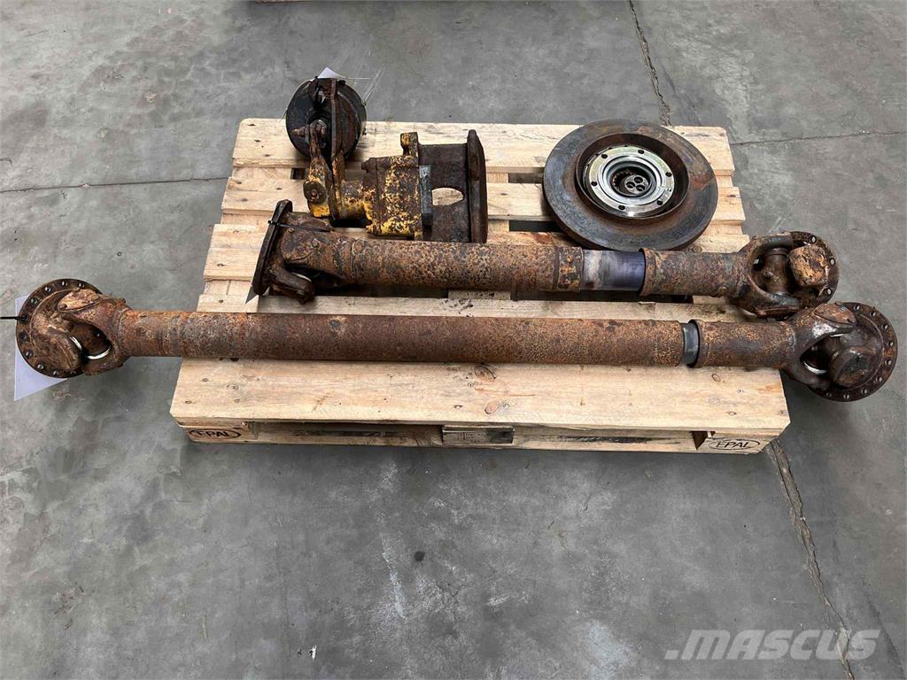 Volvo A25C 6x6 kardan Muut