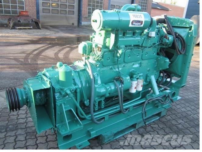 Volvo D100A med PTO Moottorit