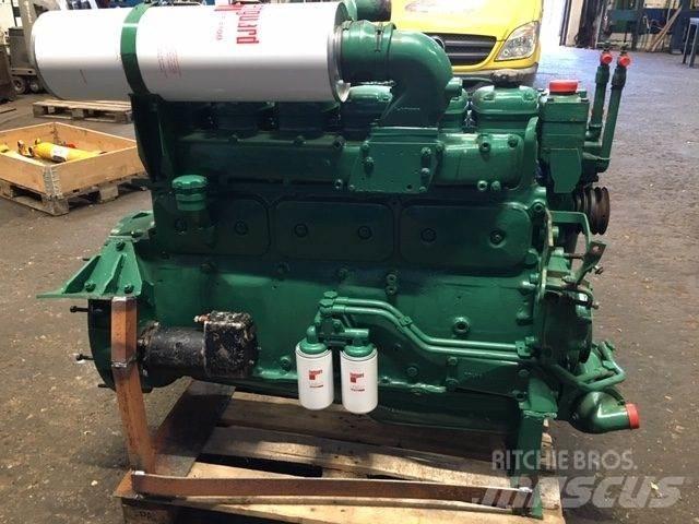Volvo D100B motor Moottorit