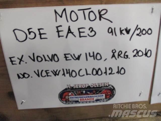 Volvo D5E EAE3 motordele Moottorit