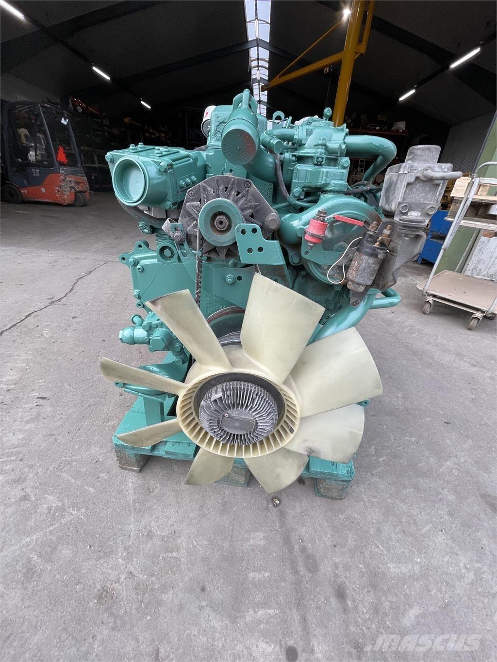Volvo D6 motor Moottorit