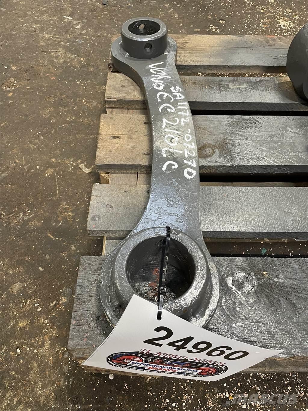 Volvo EC210LC Link Arm Muut