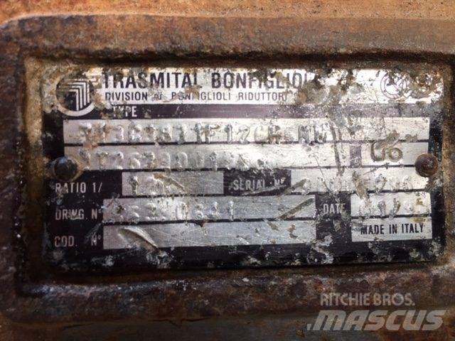 Volvo EC340 Køregear Vaihteisto