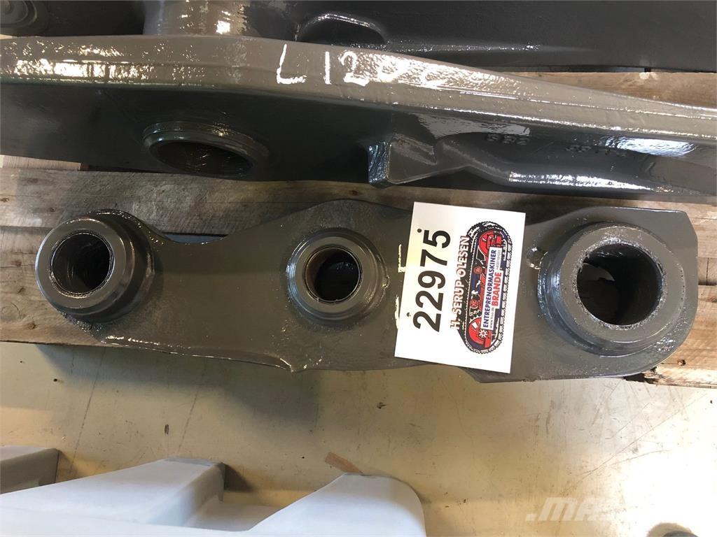 Volvo L120C Link Arm Muut