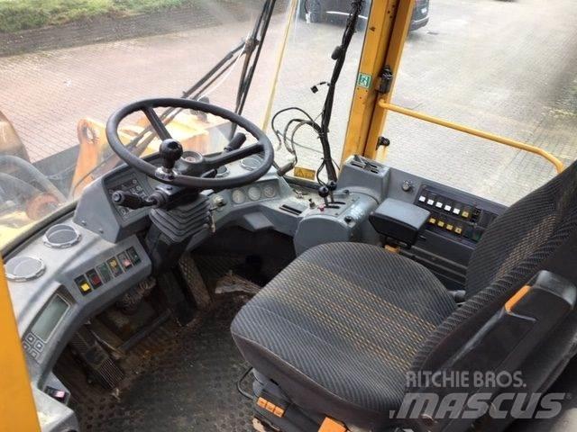 Volvo L120C til ophug Pyöräkuormaajat