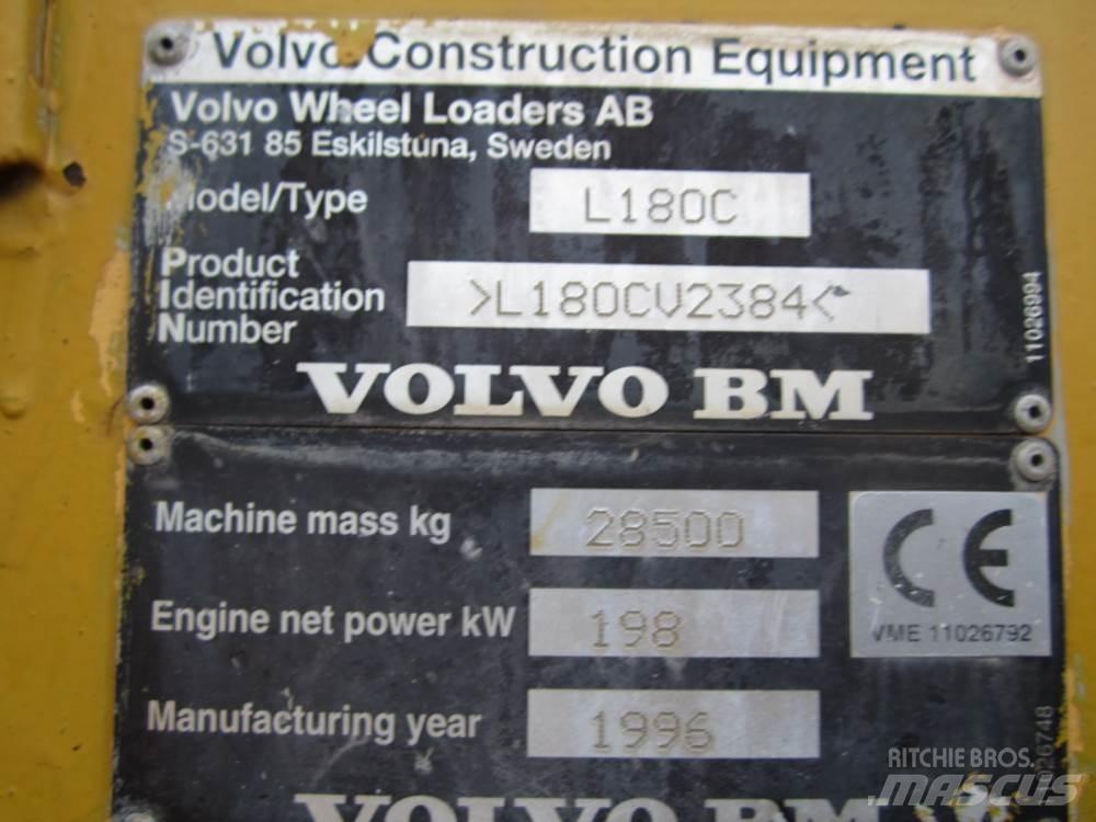 Volvo L180C til ophug Pyöräkuormaajat