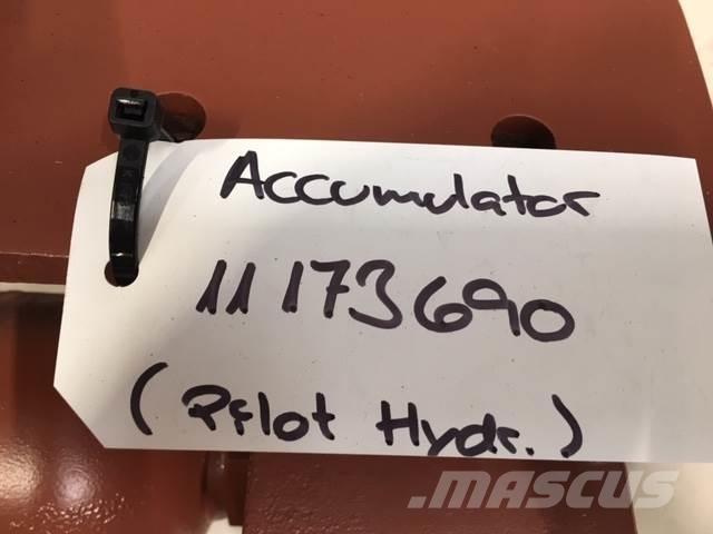 Volvo L180E Accumulator Hydrauliikka