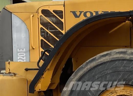 Volvo L220E højre bagskærm Muut