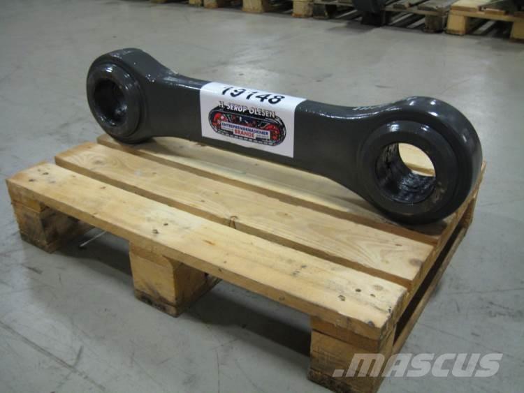 Volvo L220E Link Arm Muut