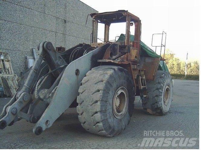 Volvo L220E til ophug Pyöräkuormaajat