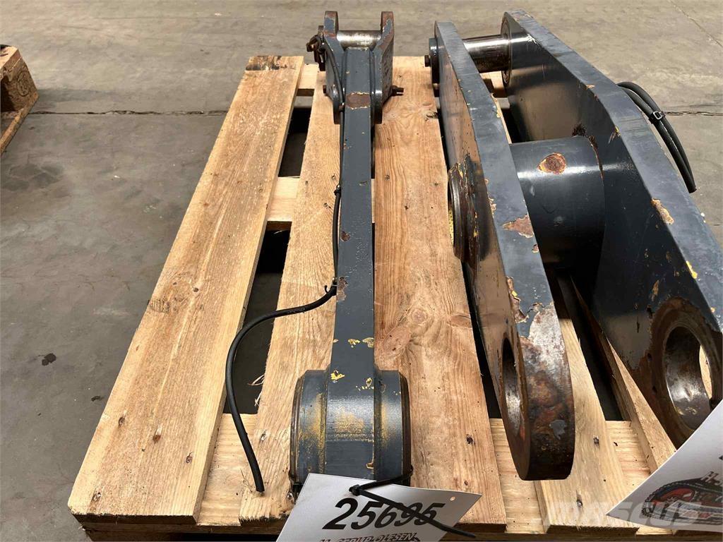 Volvo L70B Link Arm Muut
