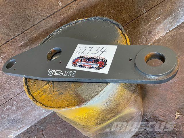 Volvo L90B Link Arm Muut
