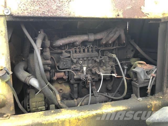 Volvo LM1240 til ophug Pyöräkuormaajat