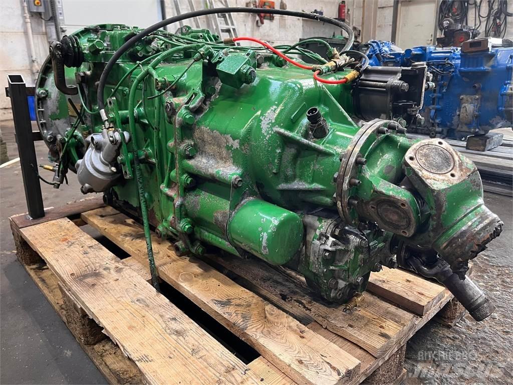 Volvo SR1700 transmission Vaihteisto