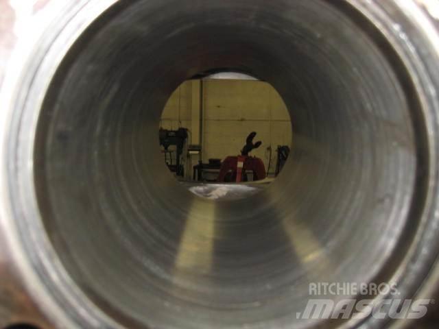 Volvo TD103KAE short motor Moottorit