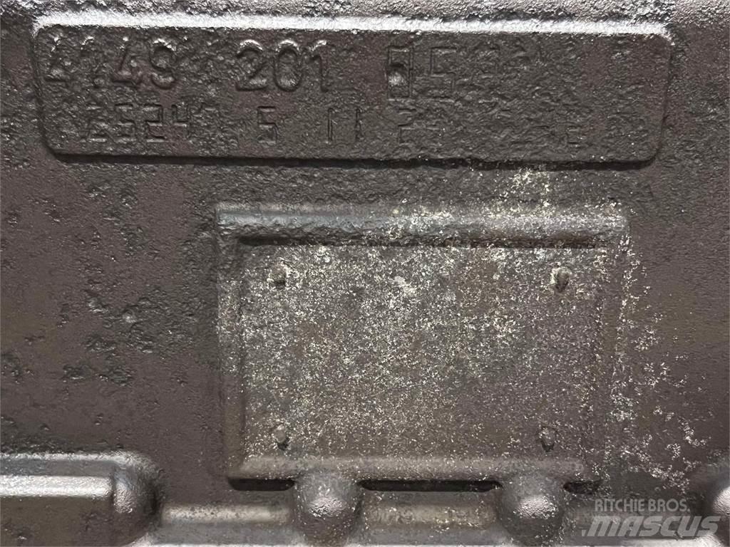 ZF transmission Vaihteisto