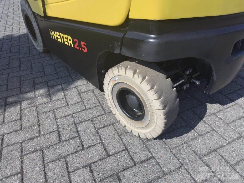 Hyster J2.5XN Sähkötrukit