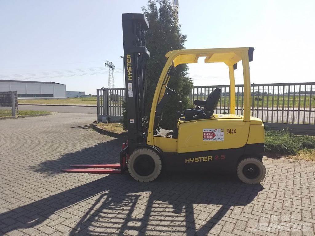 Hyster J2.5XN Sähkötrukit
