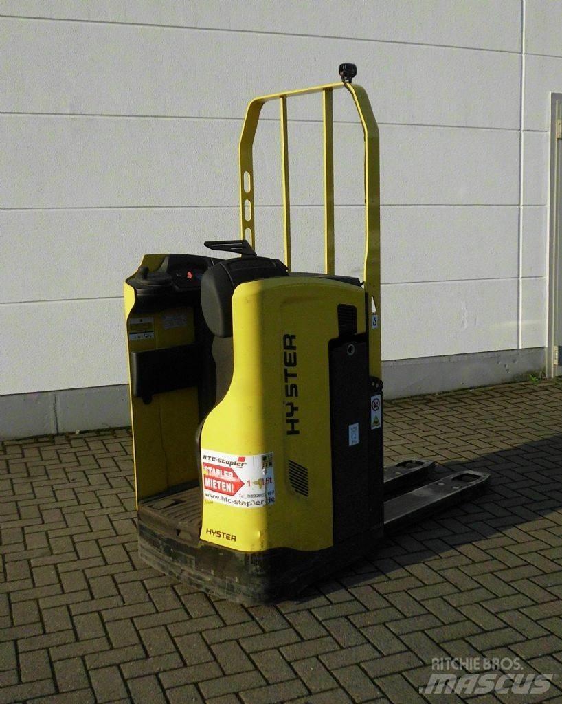 Hyster RP2.0N Ajettavat pinoamisvaunut