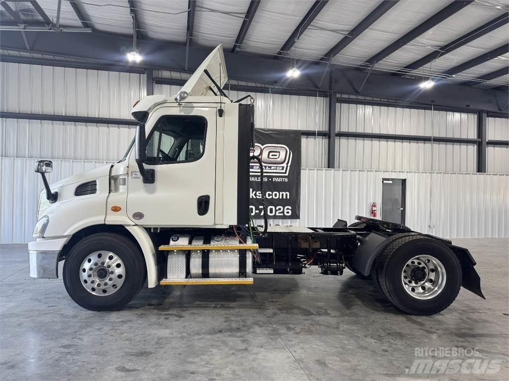 Freightliner CA113 Vetopöytäautot