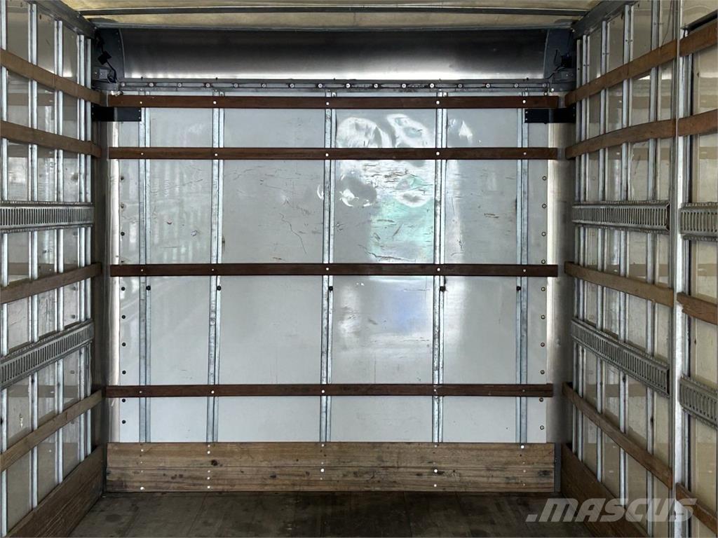 Freightliner M2 Umpikorikuorma-autot