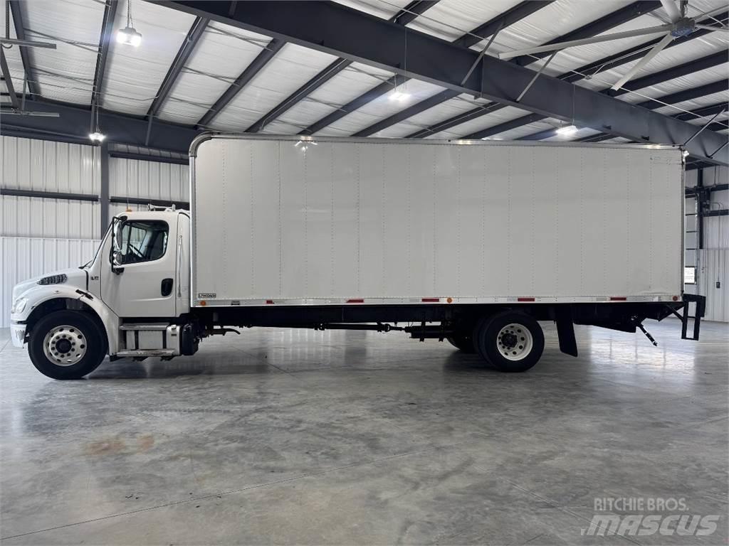 Freightliner M2106 Umpikorikuorma-autot