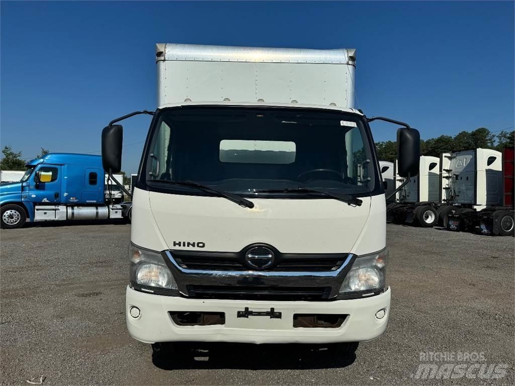 Hino 195 Umpikorikuorma-autot