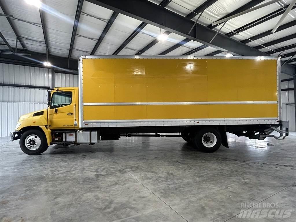 Hino 268 Umpikorikuorma-autot