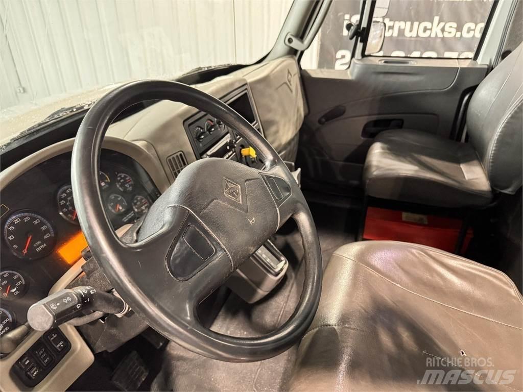 International 4300 Lava-kuorma-autot