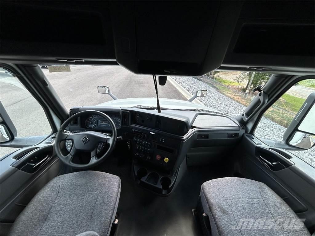 International LT625 Vetopöytäautot